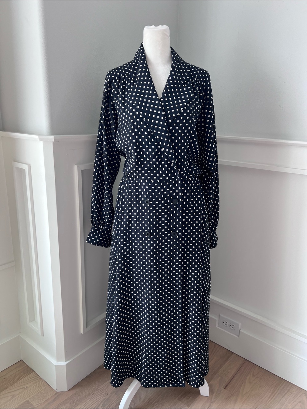 Liz Claiborne Black and White Polka Dot Maxi Wrap Dress size 8 Vintage